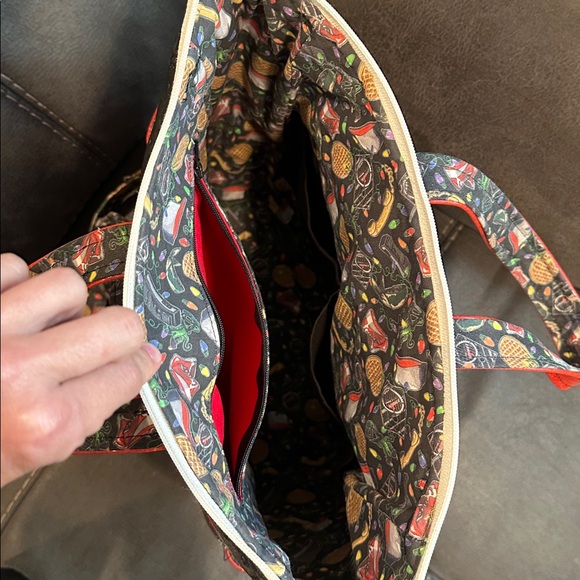 Mouth Breather Tote Bag with Red and Black Accents - Picture 4 of 4